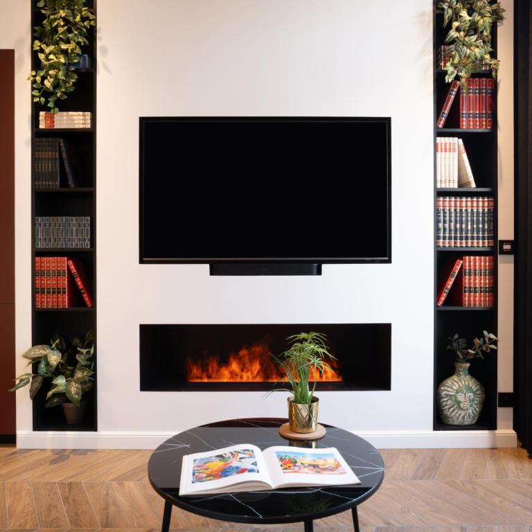 MOHOM - Bellecour - Studio-Loft, Red & view Place Bellecour - 5