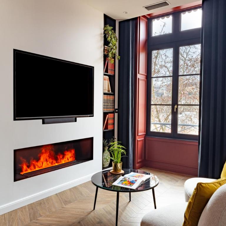 MOHOM - Bellecour - Studio-Loft, Red & view Place Bellecour - 11