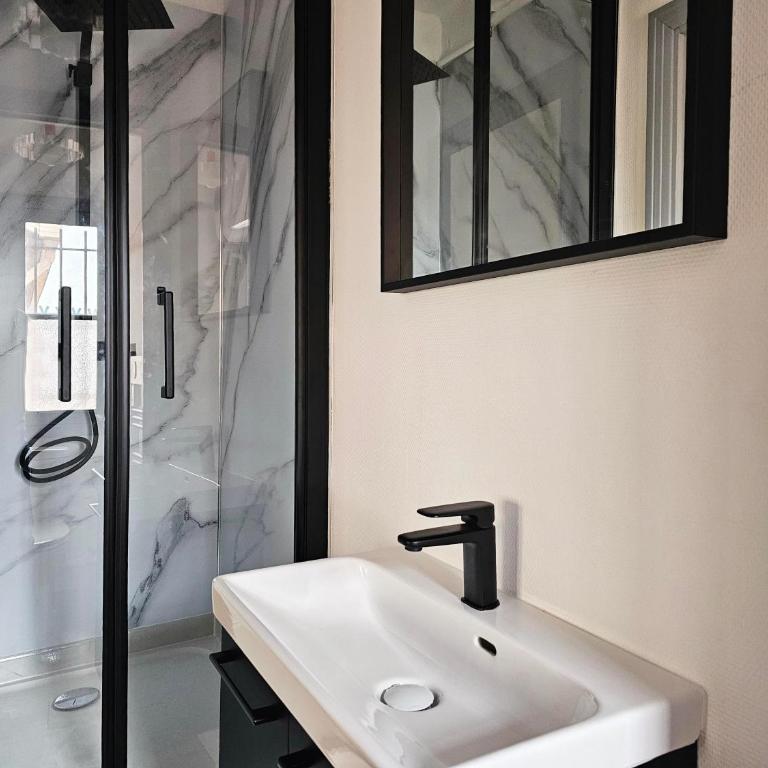 L'Idrac, Appartements Art Déco de standing Cœur de Toulouse - Superior Studio - Arthur - 16