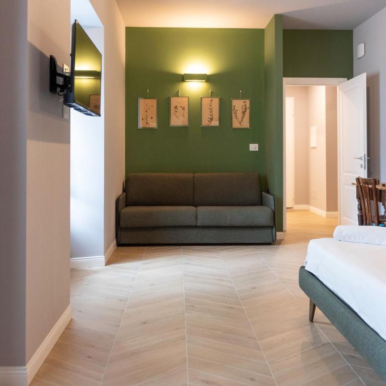 Regina Boutique Suites - Camera Quadrupla Superior - 8