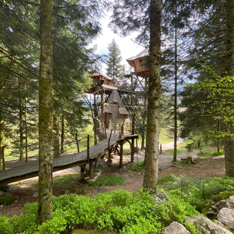 LE VERTBRUCHE - Gîte avec superbe vue pour 15 pers - Maison 6 Chambres - 46