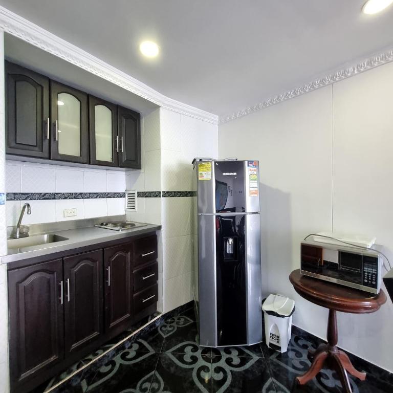 Apartamento En Piso 12 Vista Al Laguito Por Parceros Group - One-Bedroom Apartment - 7