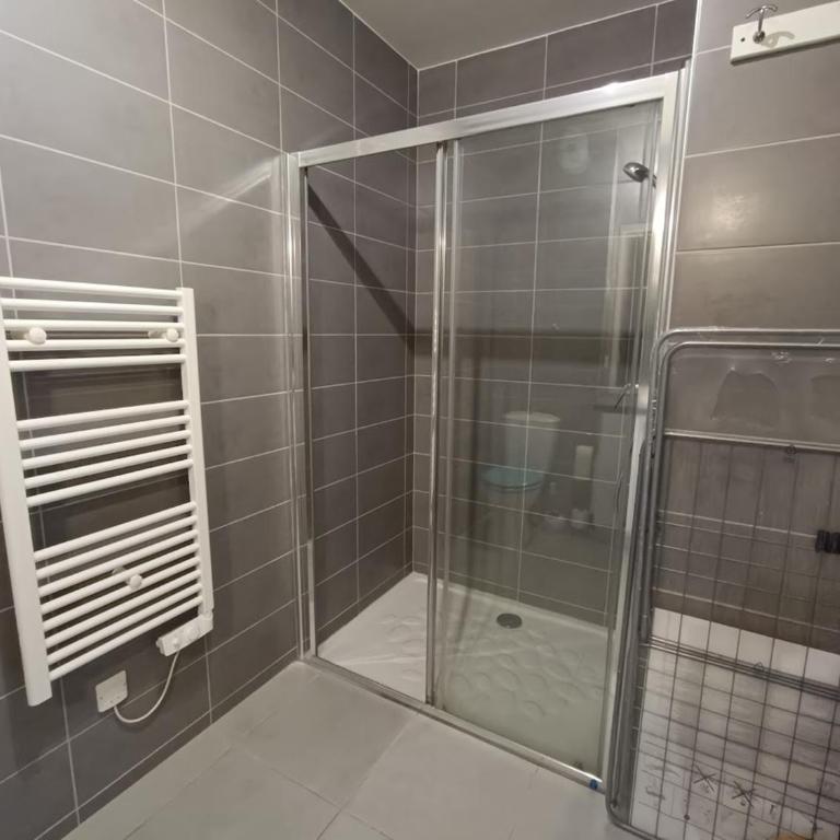 Sylvie8, T2, centre Luchon, jardin, 4 personnes - Appartamento con 1 Camera da Letto - 15