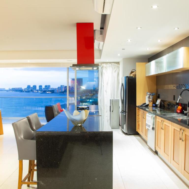 Luxury Condo Peninsula - Apartamento - 13
