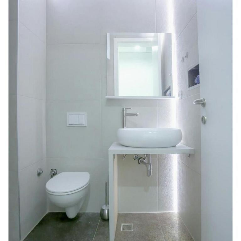 Relax Exclusive - Three-Bedroom Apartment - 8