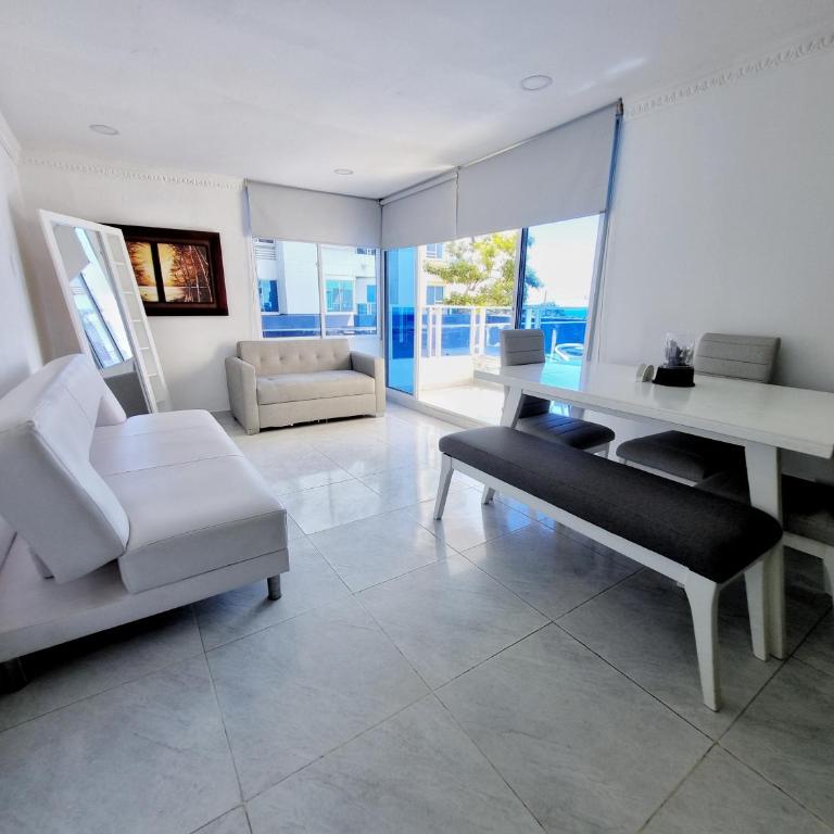 Apartamento de 1 Cuarto Cerca Al Mar Y El Laguito Por Parceros Group - Apartamento de 1 dormitorio - 1