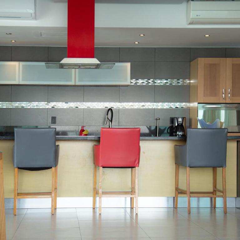 Luxury Condo Peninsula - Apartamento - 53