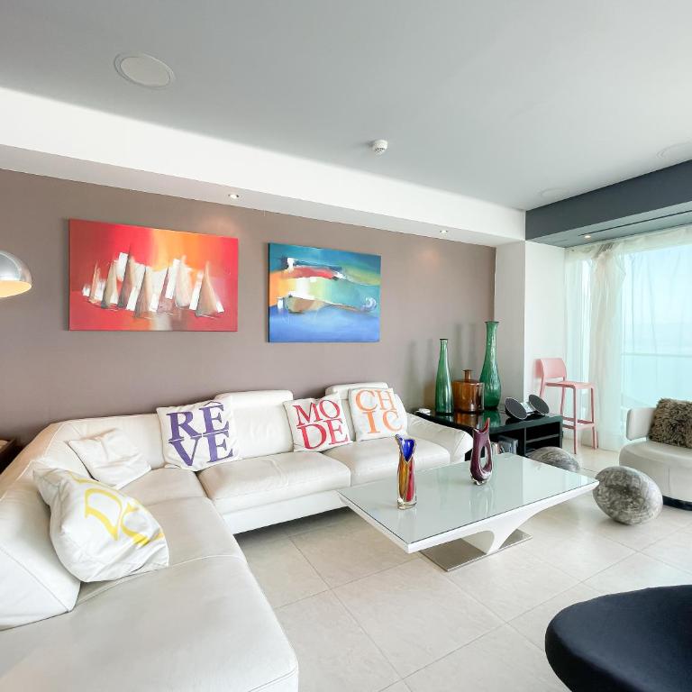 Luxury Condo Peninsula - Apartamento - 58