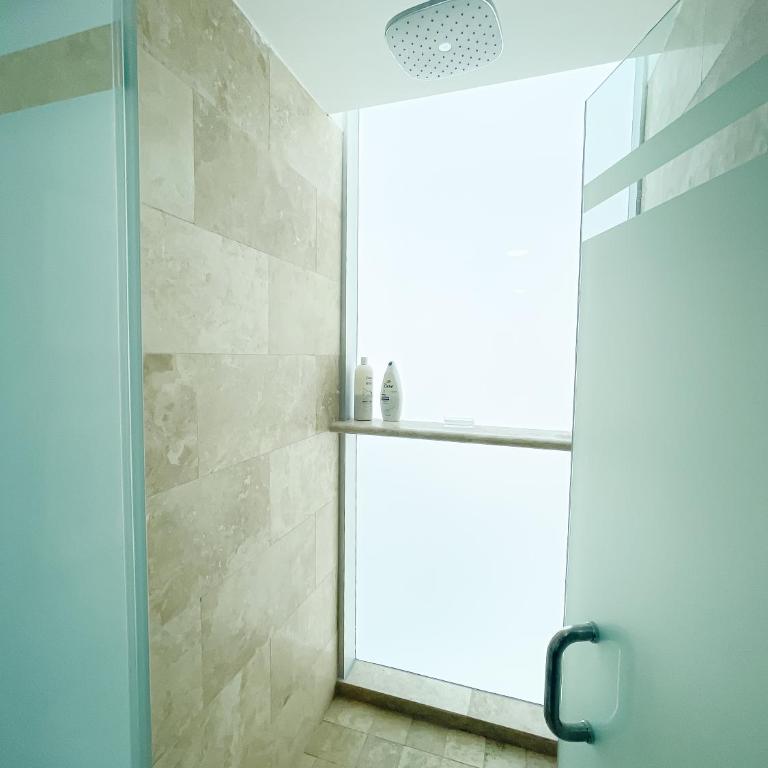 Luxury Condo Peninsula - Apartamento - 73