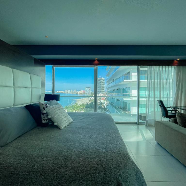Luxury Condo Peninsula - Apartamento - 83