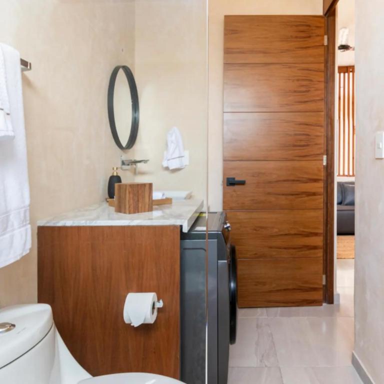 *Jungle PH w/pool, close to Downtown & Beach - Apartamento de 2 dormitorios - 55