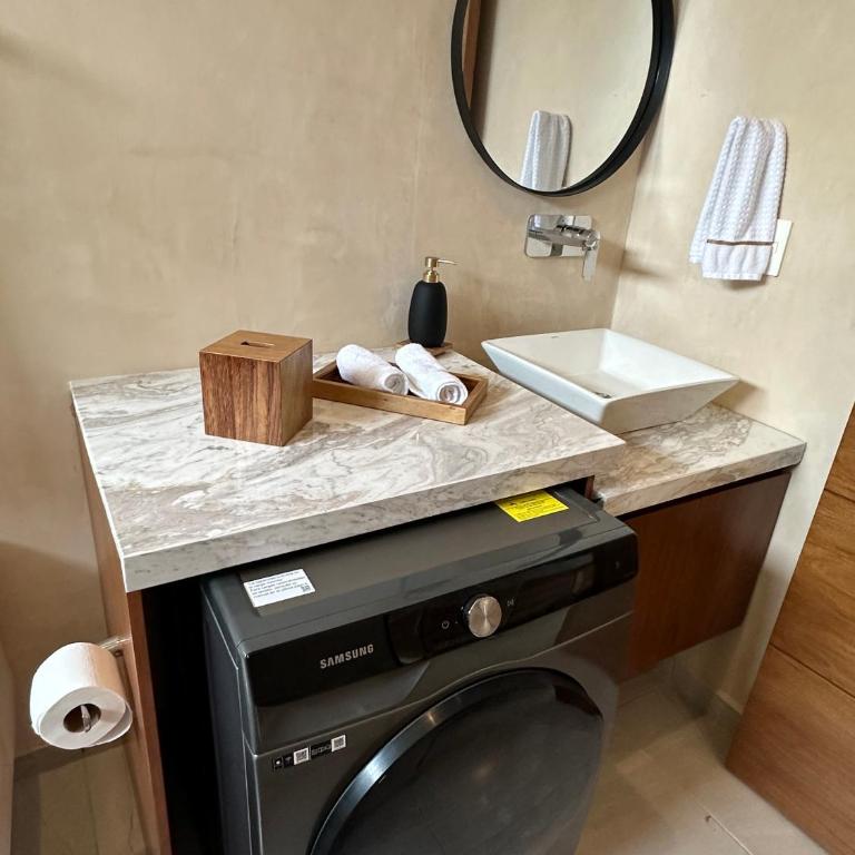*Jungle PH w/pool, close to Downtown & Beach - Apartamento de 2 dormitorios - 56