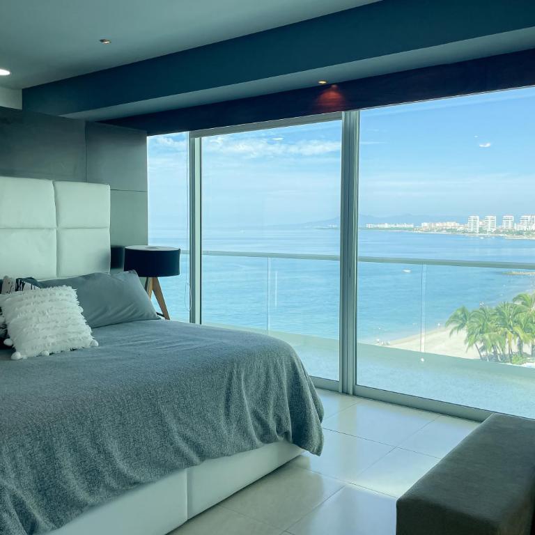 Luxury Condo Peninsula - Apartamento - 85