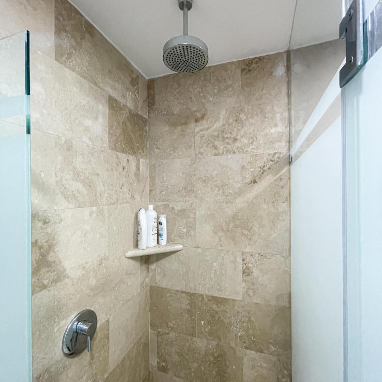 Luxury Condo Peninsula - Apartamento - 99