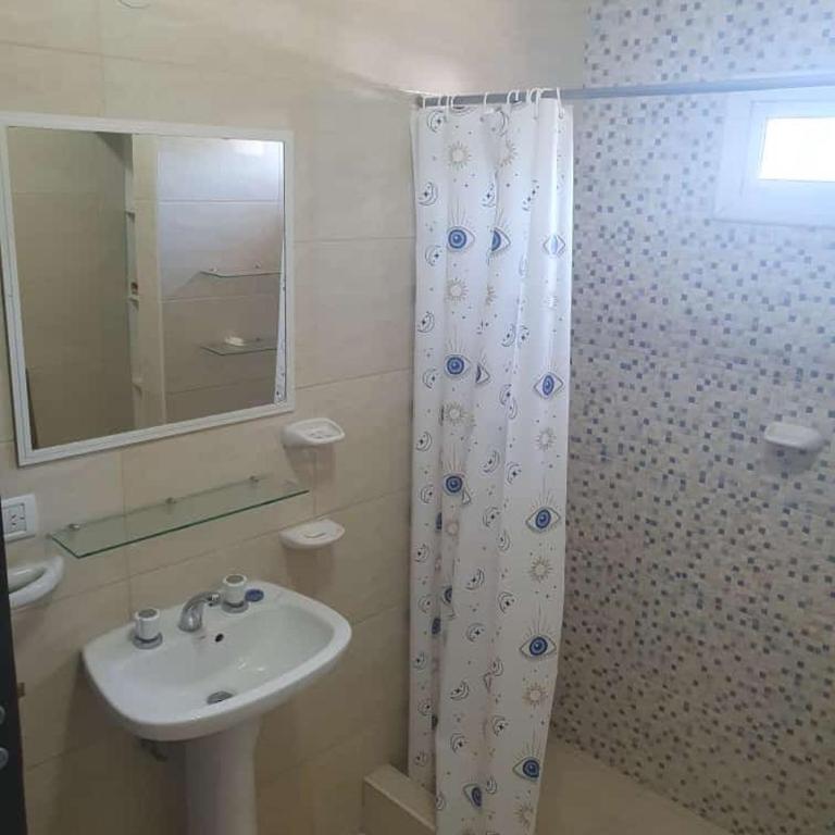 HERMOSO DEPARTAMENTO EN QUINES - One-Bedroom Apartment - 7