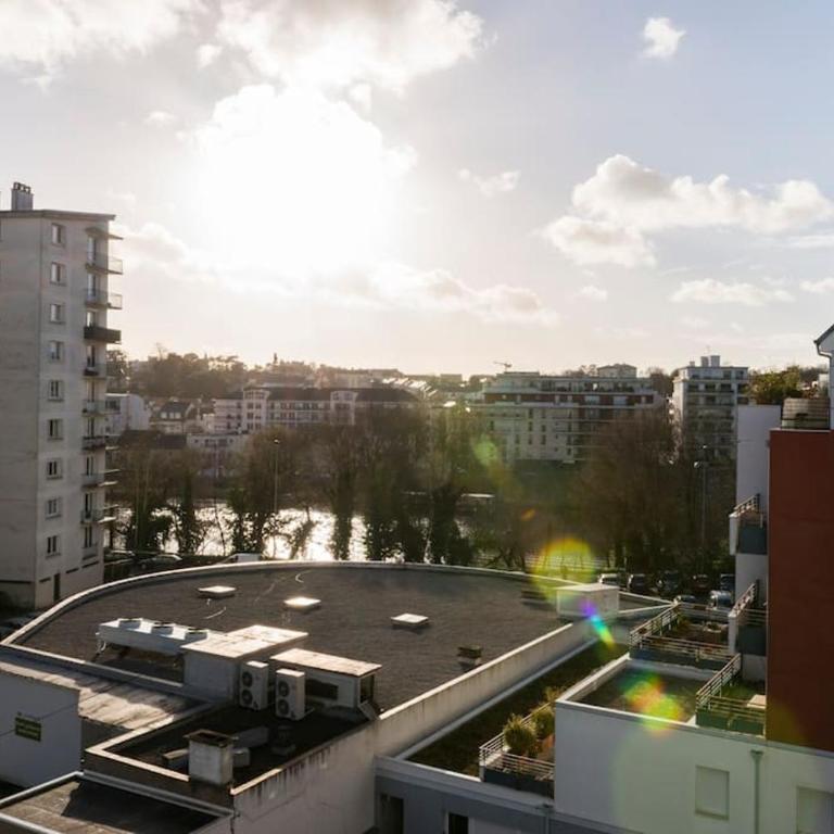 Petit Erdre - 2 chambres- gd appt ensoleillé- accès PMR - Two-Bedroom Apartment - 35