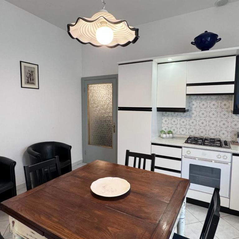CASA GIOVANNI - Appartamento con 2 Camere da Letto - 24