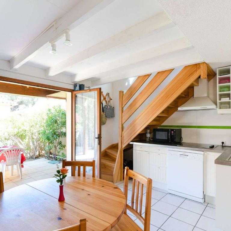 Pavillon 5 couchages avec piscine à Gruissan - FR-1-409-231 - Villa - 5