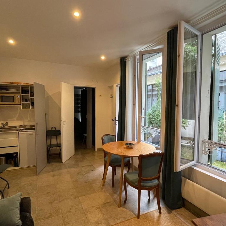 Charmant et tranquille plein centre de Paris! - Appartement 1 Chambre - 12