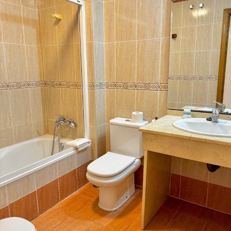 Stunning Apartment With Sea Views - EaW Homes - Apartamento - 9