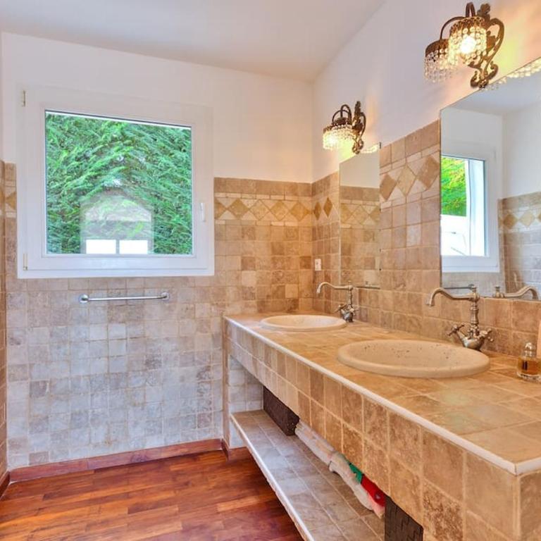 10mn de Cannes, villa entière de 150m2. - Villa - 4