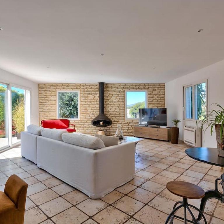 10mn de Cannes, villa entière de 150m2. - Villa - 11