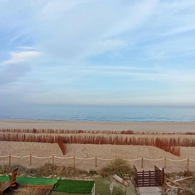 The Beach House Denia -- Casa en primera línea de playa - Denia - Casa de 3 dormitorios - 15