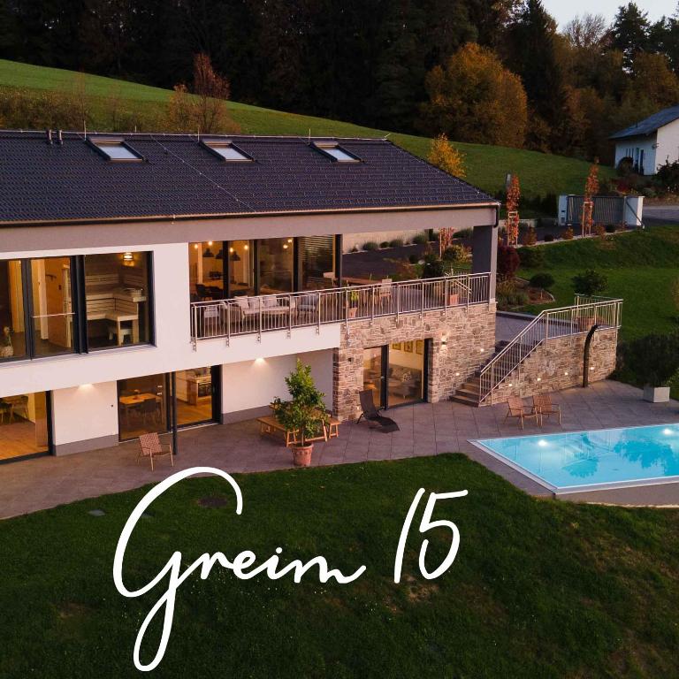 Greim15 --- ganzes Ferienhaus mit Fernsicht, Pool, Wellness - Three-Bedroom Home - 3