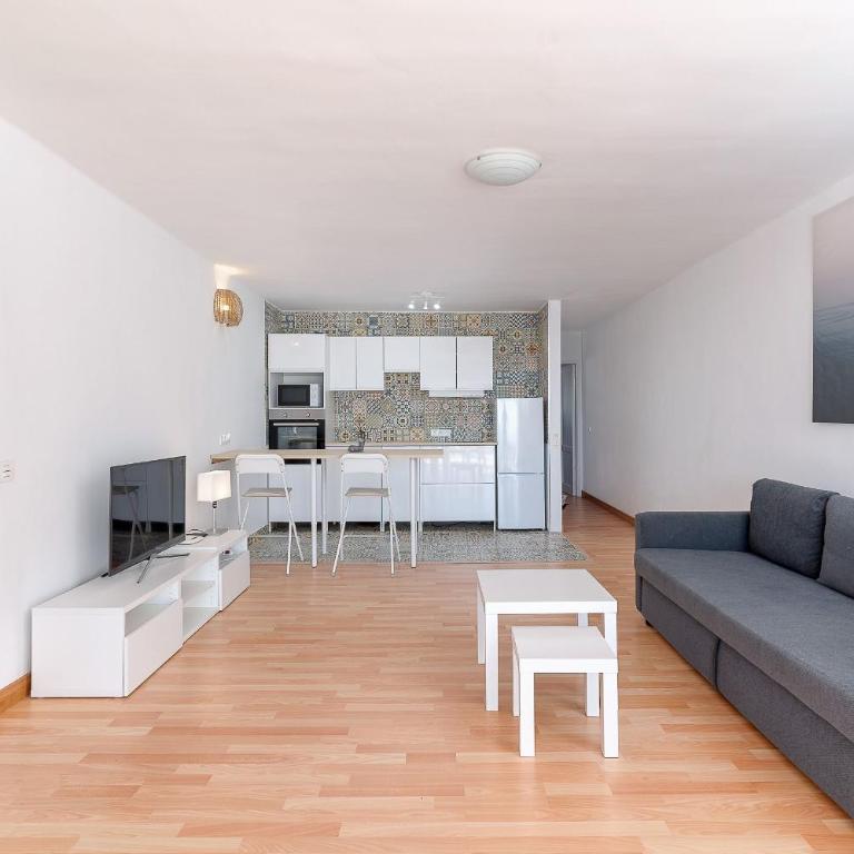 Fantástico apartamento con terraza y vistas al mar - Apartamento - 7