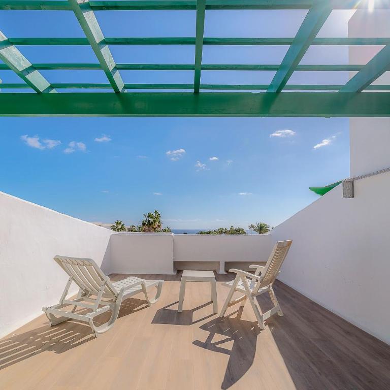 Fantástico apartamento con terraza y vistas al mar - Apartamento - 12