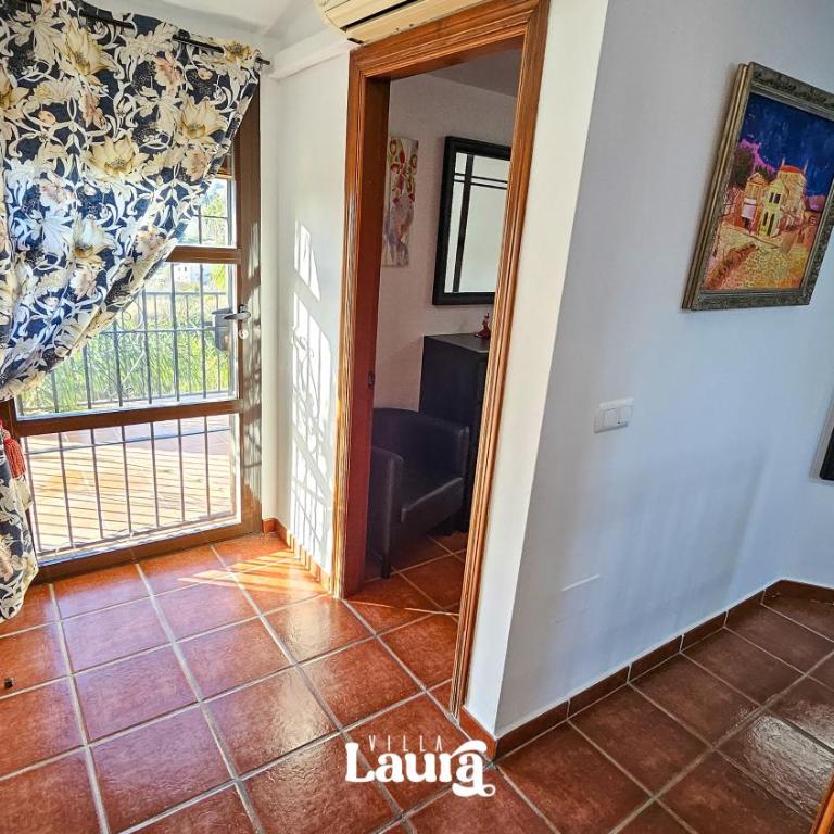 Villa Laura - Four-Bedroom House - 50