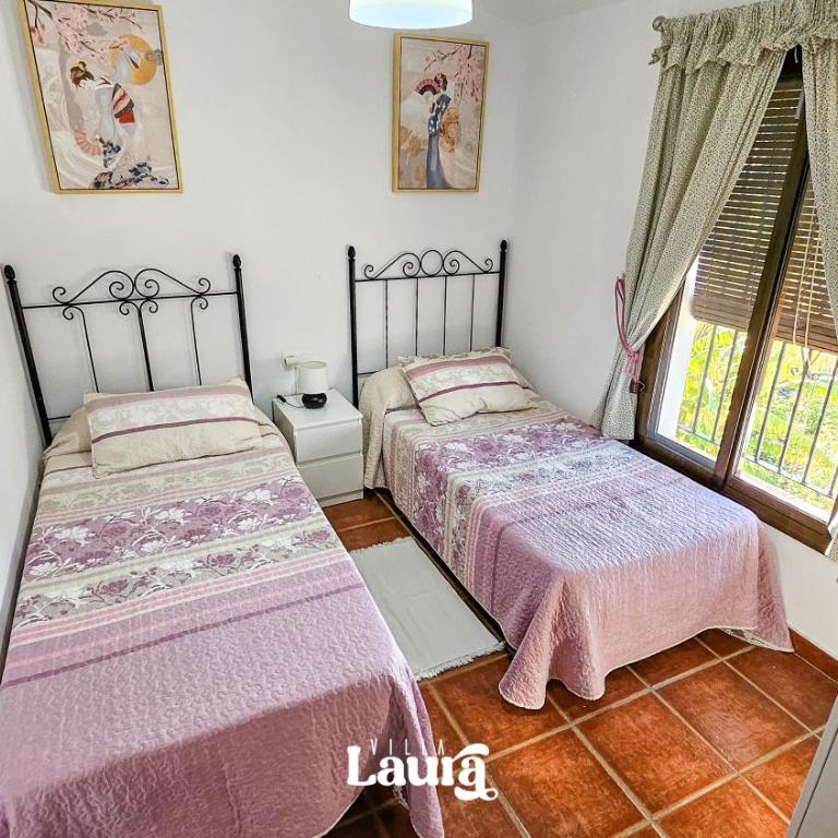 Villa Laura - Four-Bedroom House - 47
