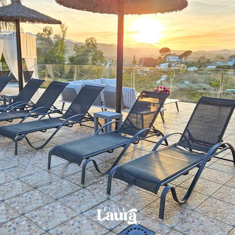 Villa Laura - Four-Bedroom House - 16