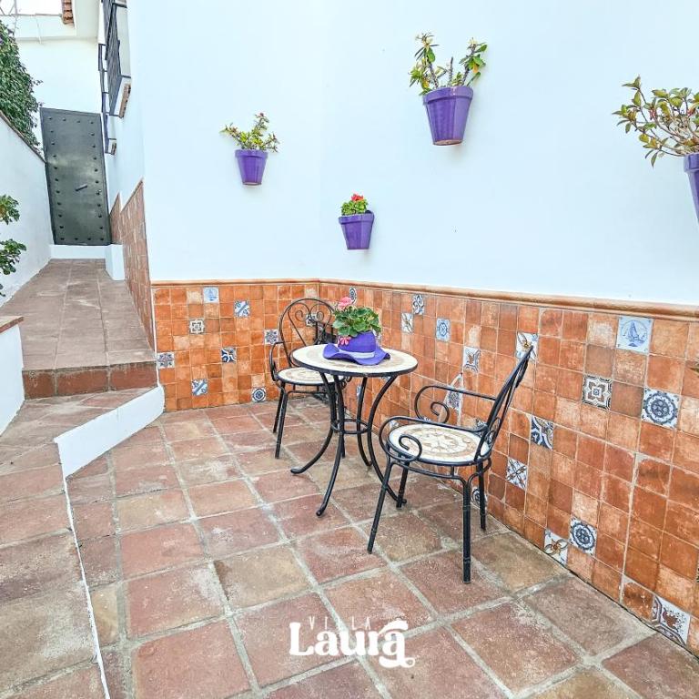 Villa Laura - Four-Bedroom House - 19