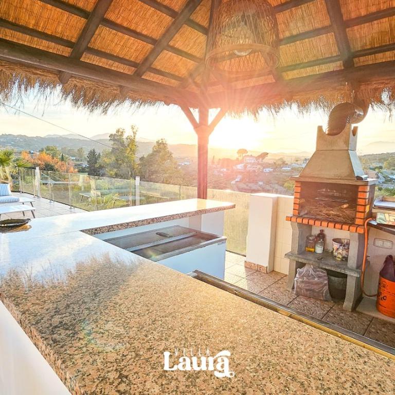 Villa Laura - Four-Bedroom House - 18