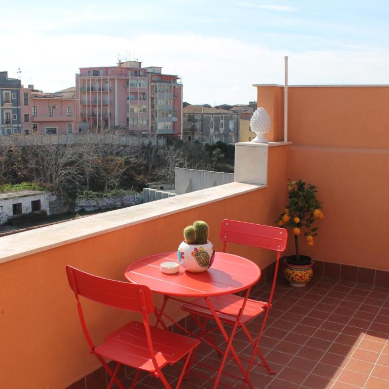 Donna Luisa-Catania Charming - Appartamento con Vista Mare - 2