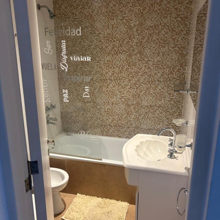 Departamento 2 amb. C/coch. Parque luro - Apartamento de 1 dormitorio - 17