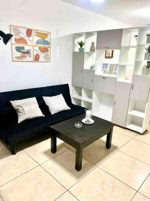 Hermoso y cómodo departamento en Salta - Two-Bedroom Apartment - 10