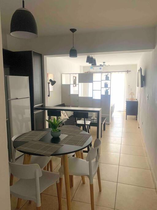 Hermoso y cómodo departamento en Salta - Two-Bedroom Apartment - 14