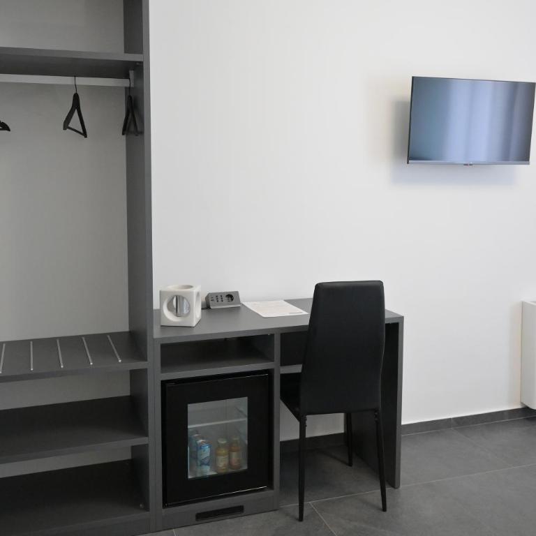 Da 'Nfacci Affittacamere - Camera Tripla con Bagno Privato - 5