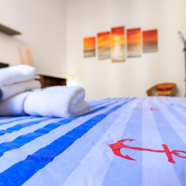 A due passi dal porto - Appartamento con 2 Camere da Letto - 13