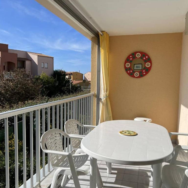 ARCHIPEL III Joli 2 Pièces avec clim réversible proche plage Richelieu Piscine Cap d'Agde - Standard Apartment - 13