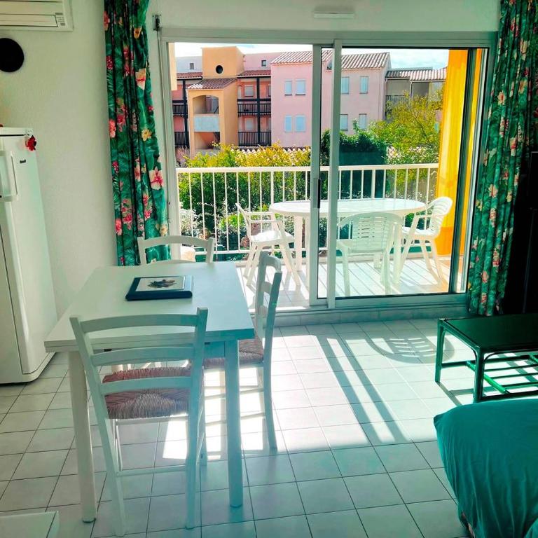 ARCHIPEL III Joli 2 Pièces avec clim réversible proche plage Richelieu Piscine Cap d'Agde - Standard Apartment - 14