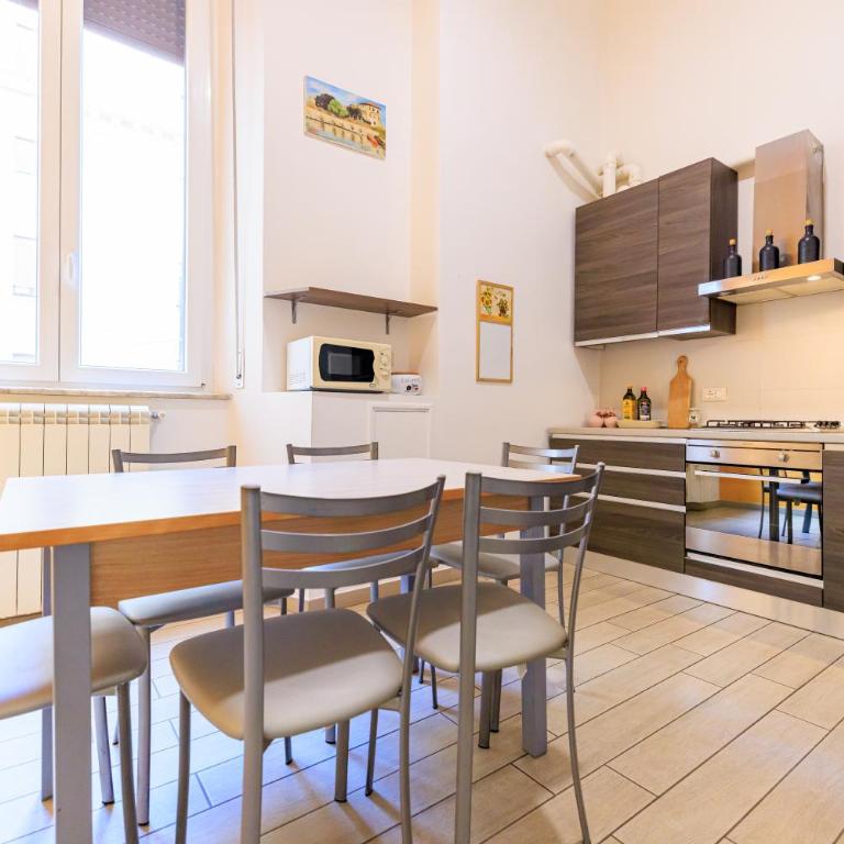 A due passi dal porto - Appartamento con 2 Camere da Letto - 23