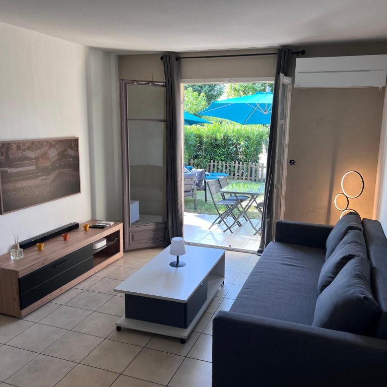 Appartement T2 avec jardin privé, piscine et barbecue - Appartement 1 Chambre - 4