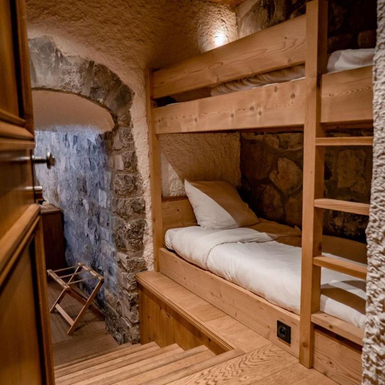 Les Chalets de la Serraz - Chambre Familiale - 9