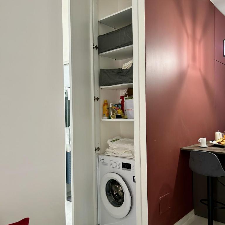 Urban Chic San Paolo Apartment Rome - Appartamento con 2 Camere da Letto - 40