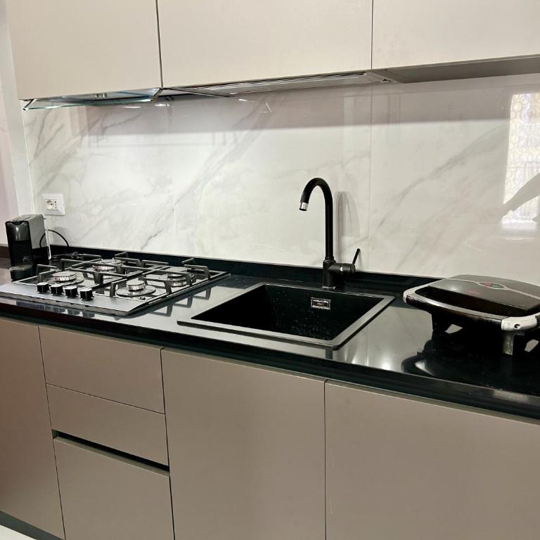 Urban Chic San Paolo Apartment Rome - Appartamento con 2 Camere da Letto - 33