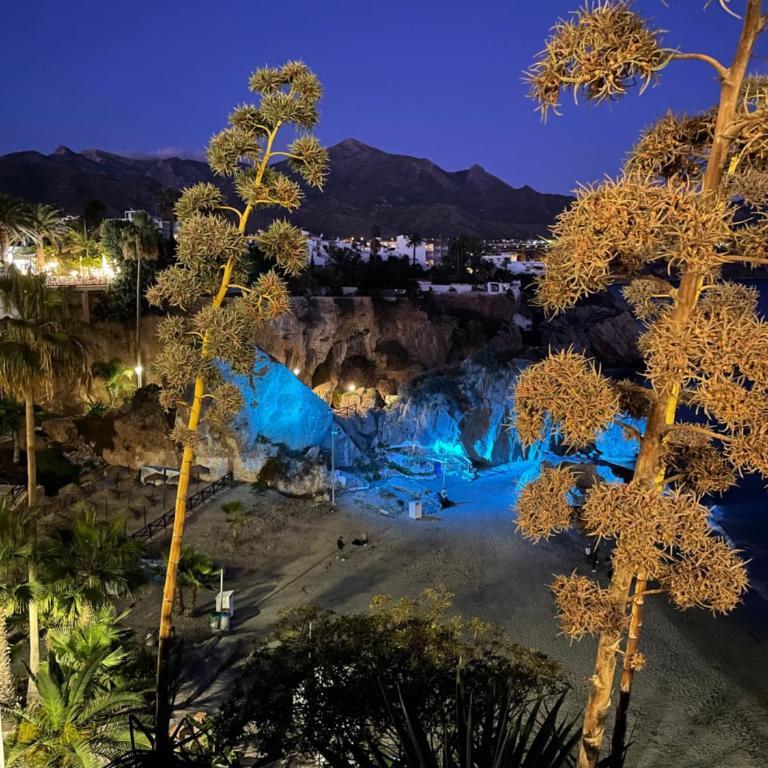 Lovely studio Nerja ground floor - Apartamento de 1 dormitorio - 38