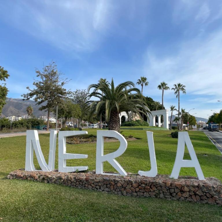 Lovely studio Nerja ground floor - Apartamento de 1 dormitorio - 34